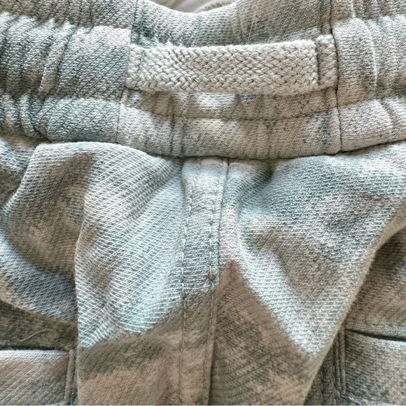 Athleta Farallon Camo Joggers Sweatpants - Size S - Picture 5 of 11